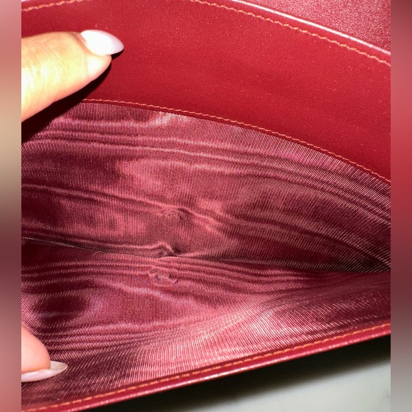 Cartier Les must de Cartier Collection Burgundy Leather Clutch; Great Condition! - Picture 6 of 15
